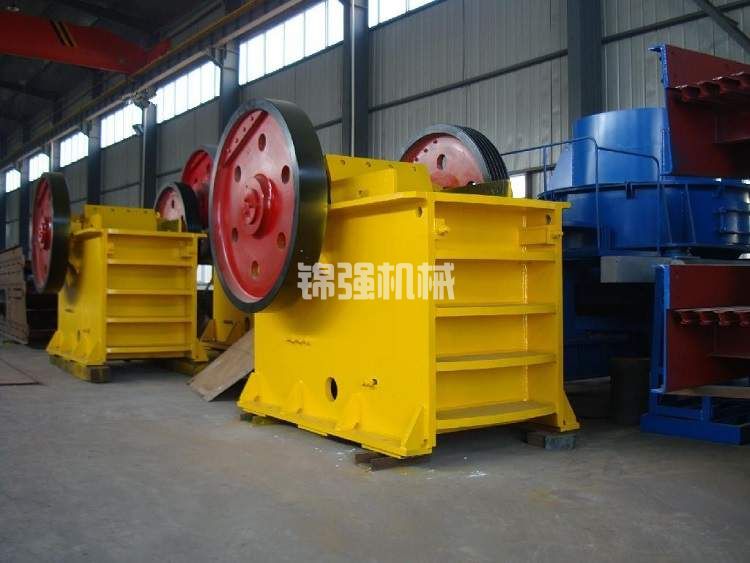 大型石子破碎機(jī)價(jià)格是多少？石子破碎機(jī)廠(chǎng)家推薦